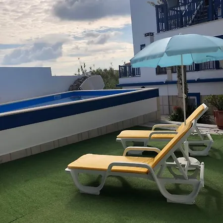 Villa Praia شقة