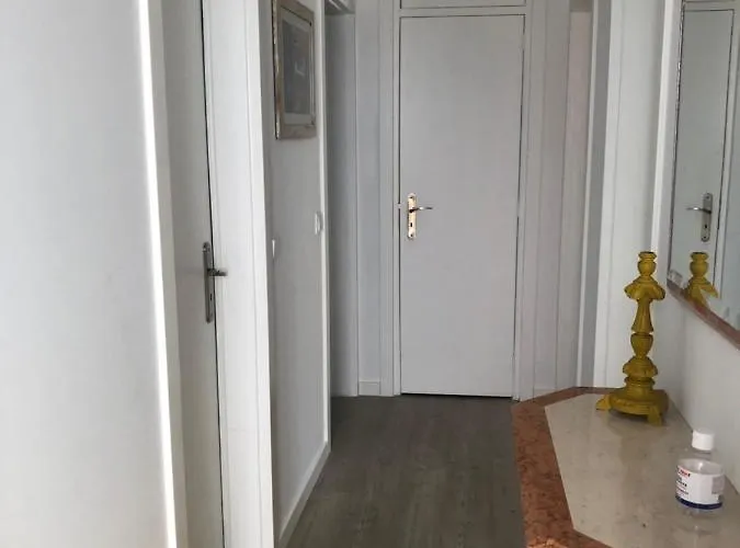 Villa Praia Апартаменты Сан-Мартинью-ду-Порту