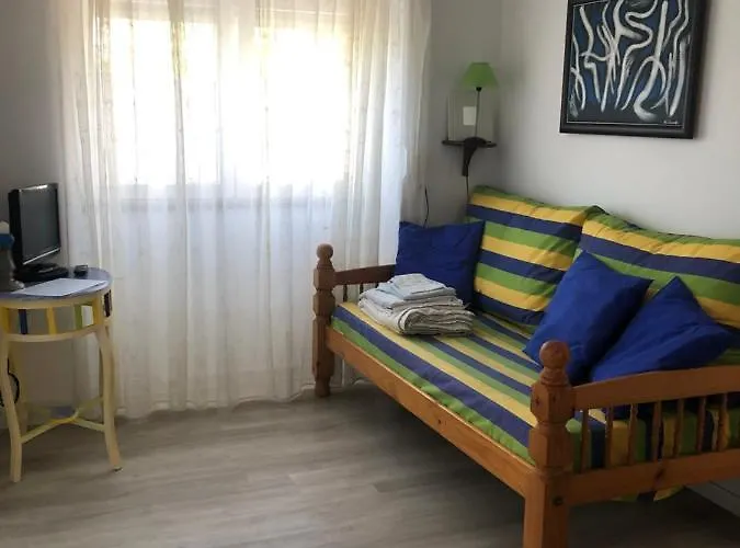 Villa Praia * Сан-Мартинью-ду-Порту
