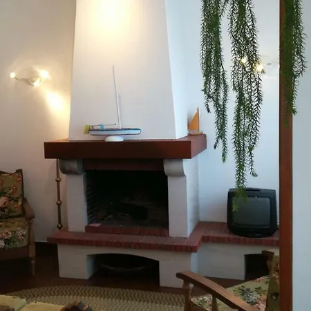 Villa Praia * Сан-Мартинью-ду-Порту